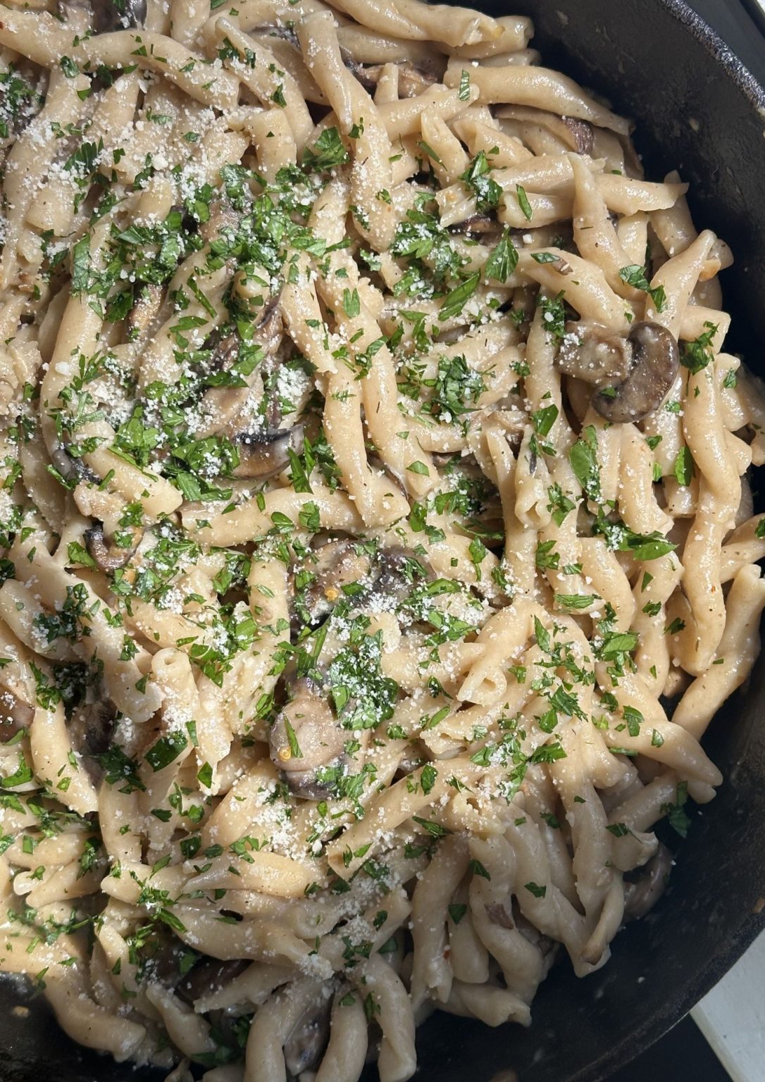 Garlic Mushroom Pasta