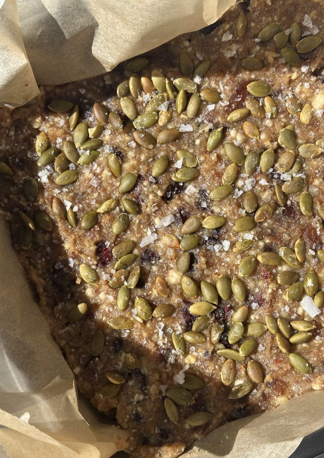 Date & Nut Energy Bars